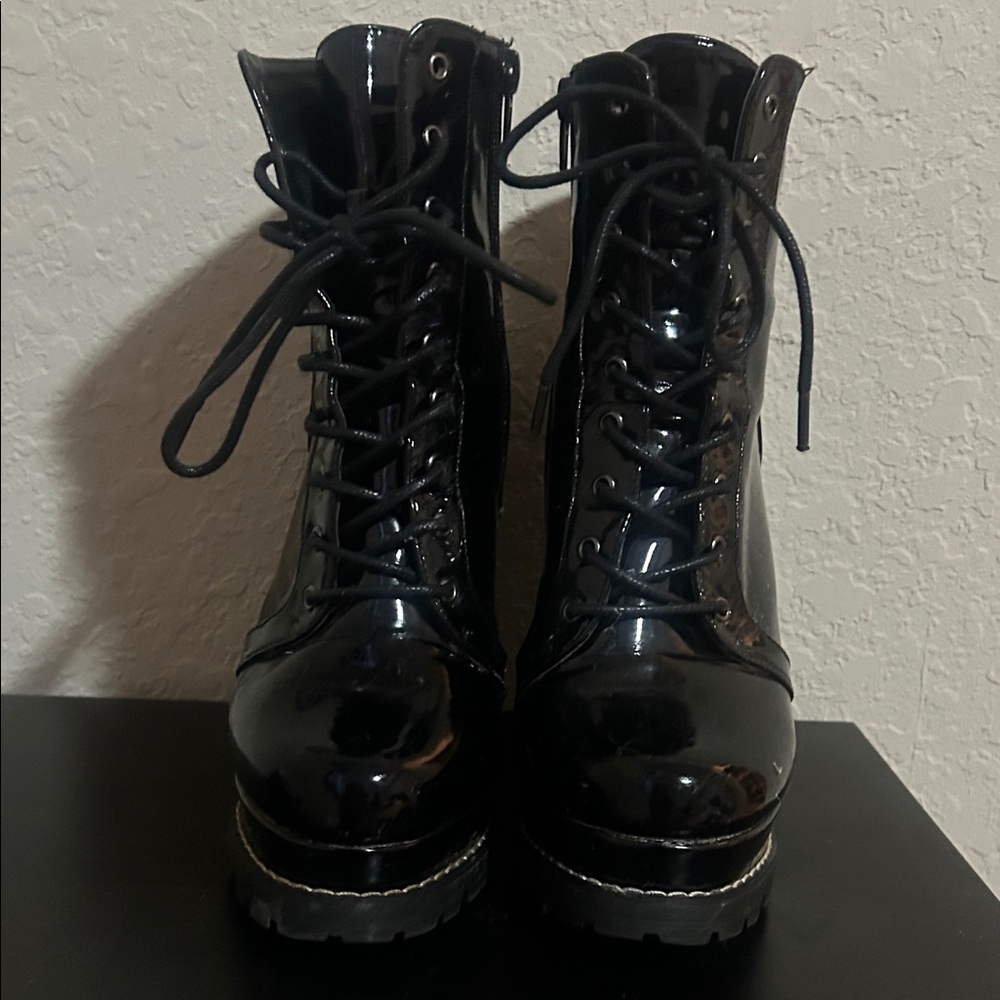 Women’s Black Lace-Up Patent Chunky Heel Boots